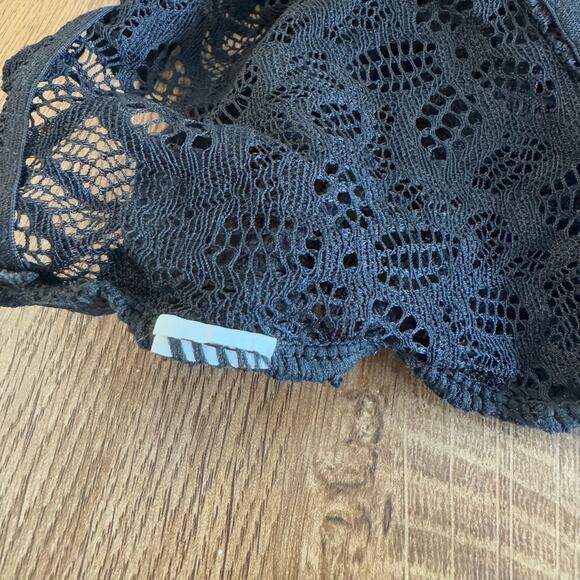 SHEIN | Contrast Lace Bralette Set | Black and White | Size Small (4) - Picture 10 of 10